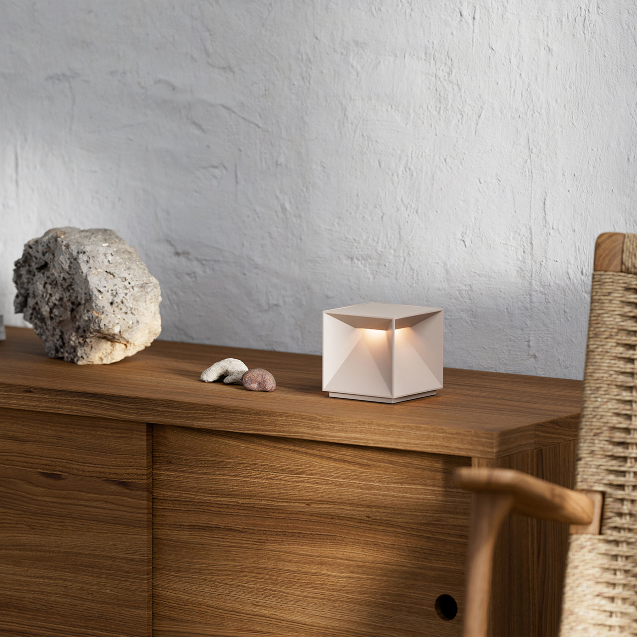 LED Akku-Tischleuchte – CUBIA