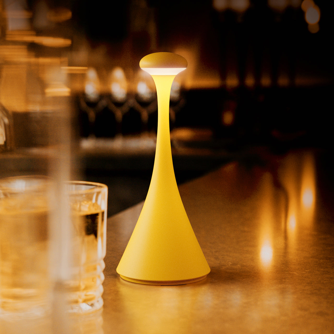 LED Akku-Tischleuchte – LUNARIA