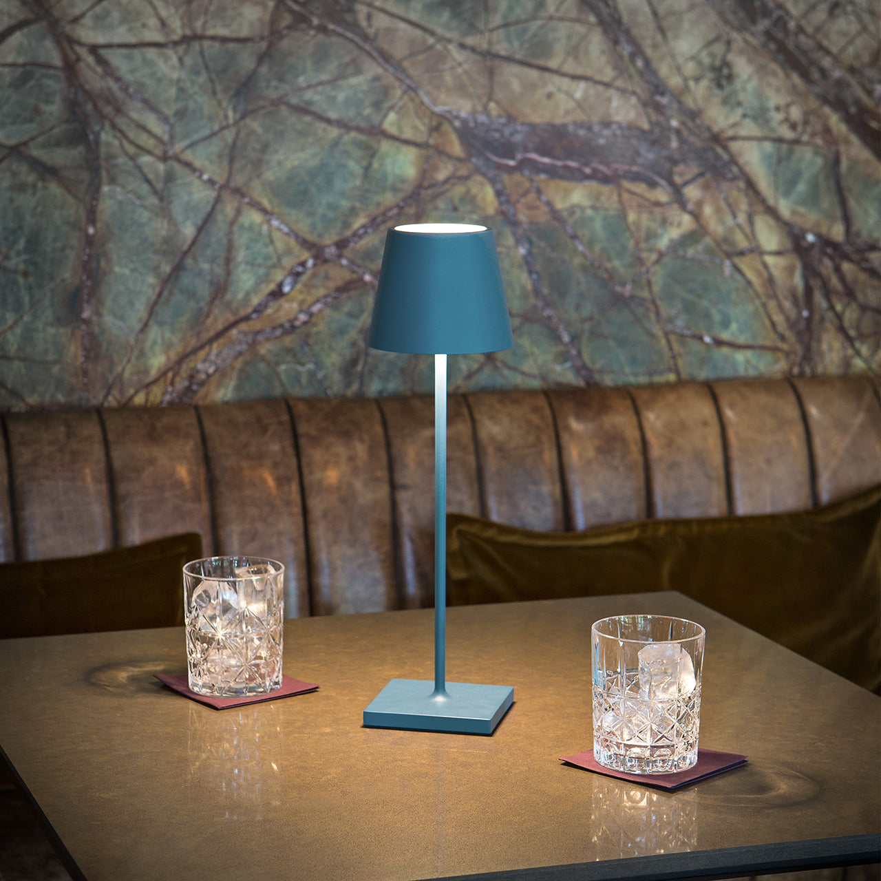 LED Akku-Tischleuchte – LUMINA EDGE