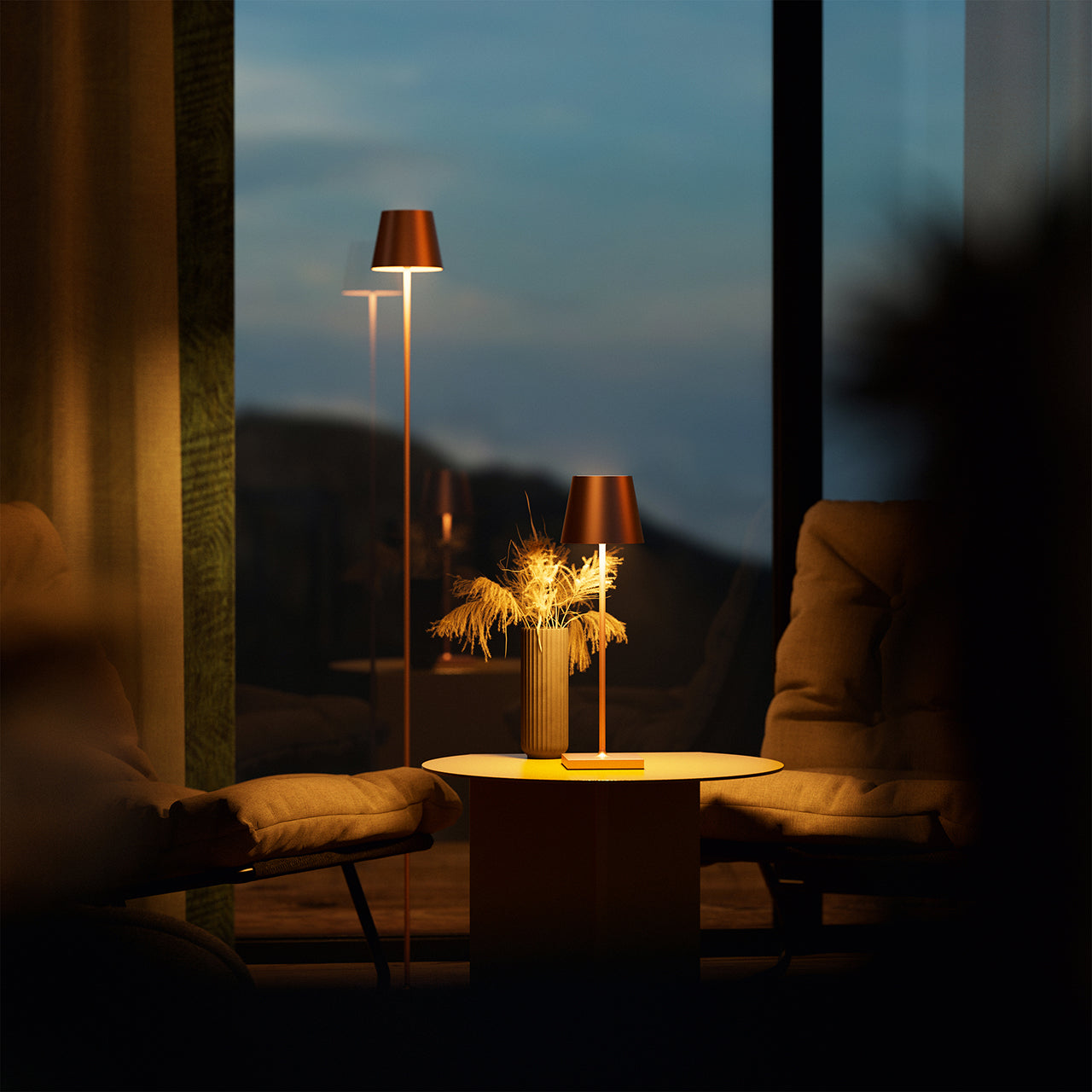 LED Akku-Stehleuchte – LUMINA